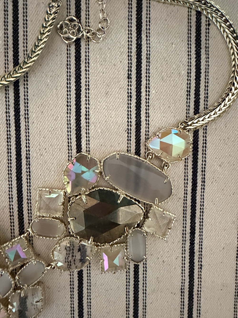 Kendra Scott Melissa Bib Necklace with Gray and Opalescent Stones, showstopper! - Picture 3 of 5